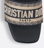 Dway Heeled Slide - Image 5